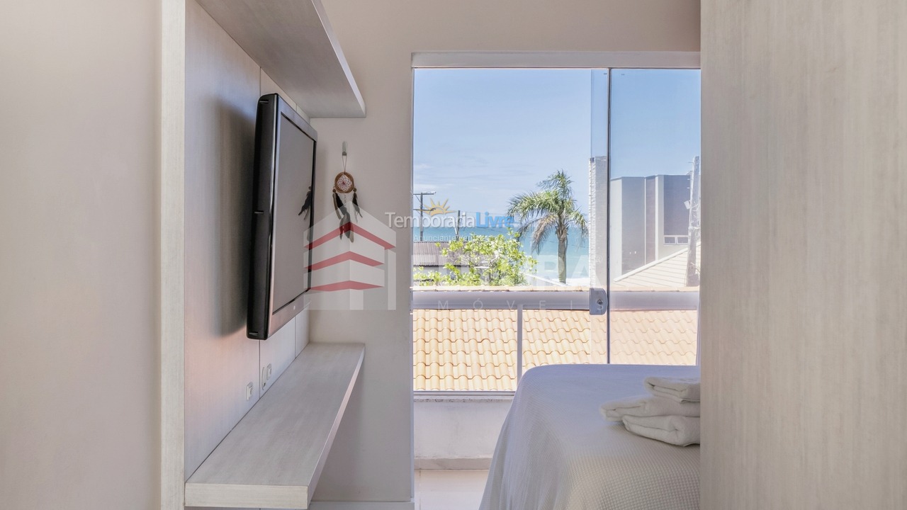 Apartamento para aluguel de temporada em Bombinhas (Canto Grande)