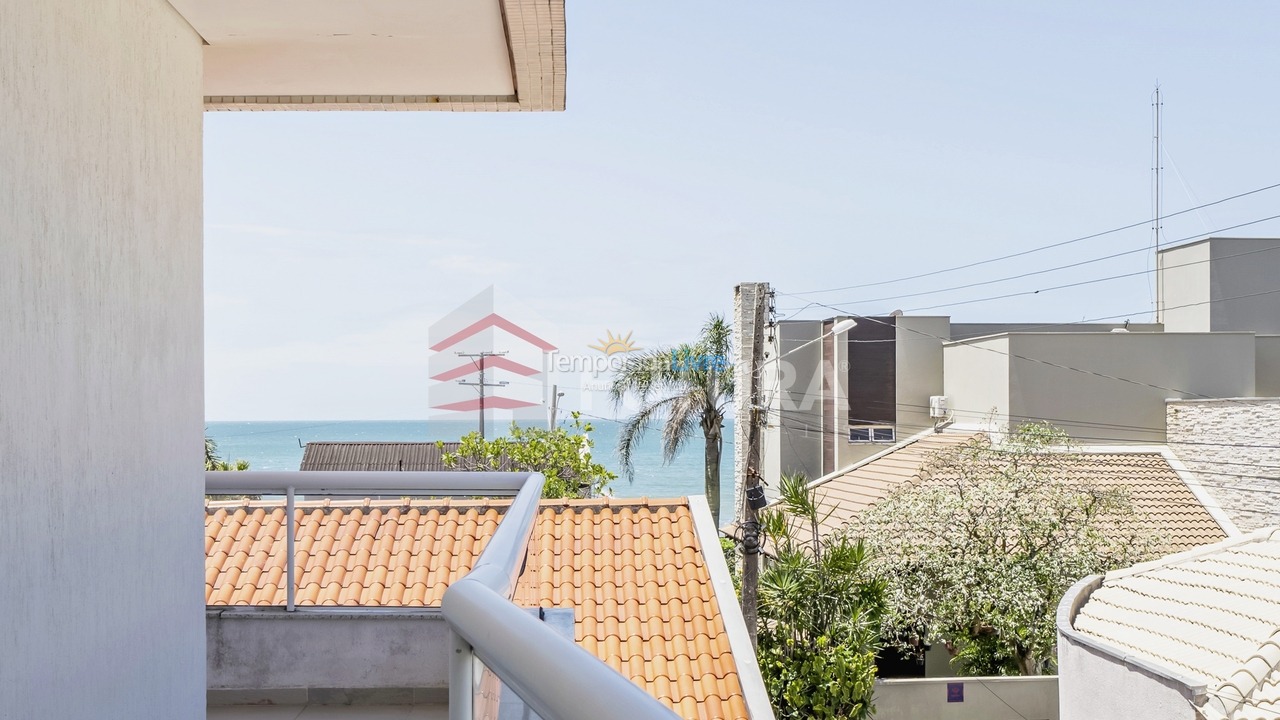 Apartamento para aluguel de temporada em Bombinhas (Canto Grande)
