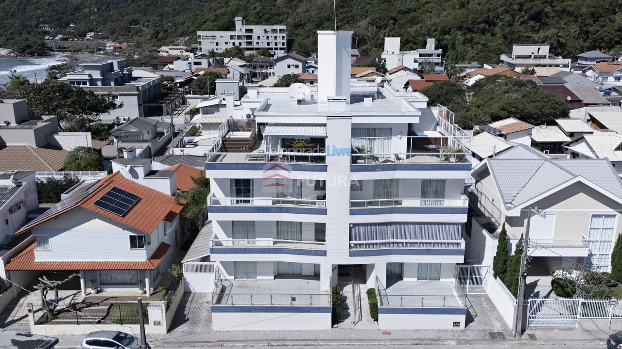 Apartamento para aluguel de temporada em Bombinhas (Canto Grande)