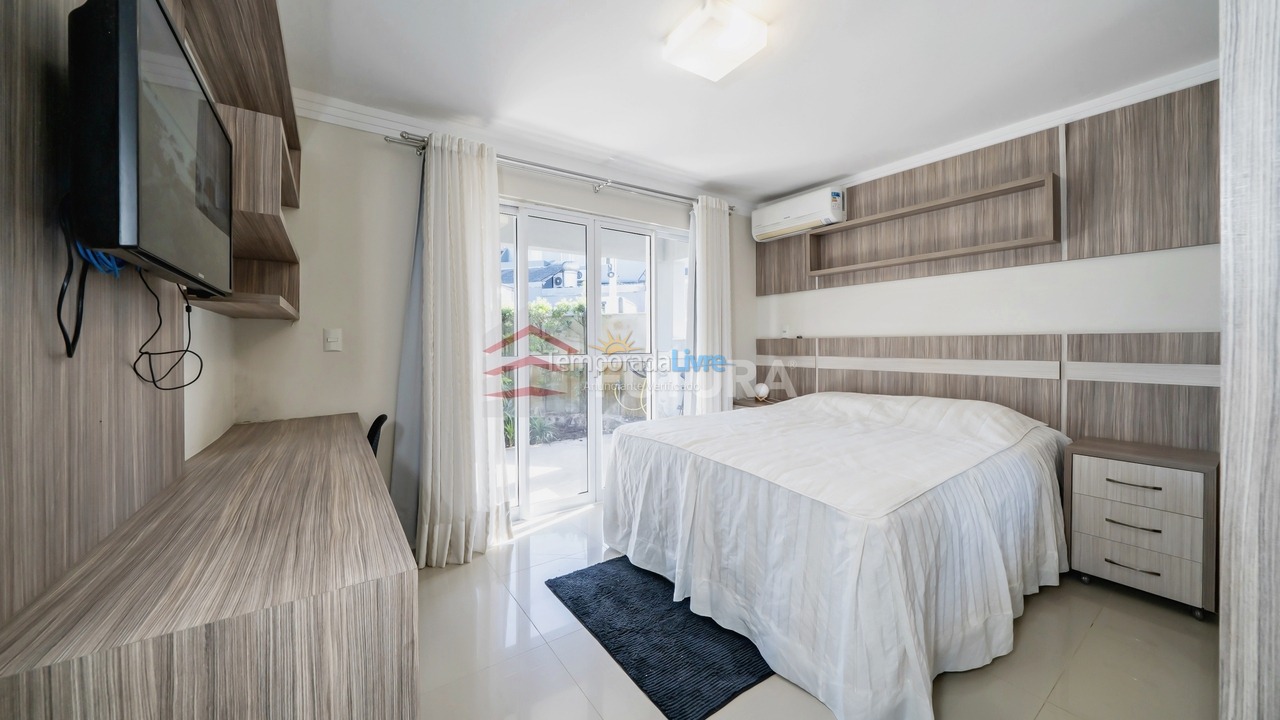 Casa para aluguel de temporada em Bombinhas (Morrinhos)