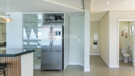 LC153F - Beachfront Triplex with 4 Suites, Zimboros Beach, Bombinhas