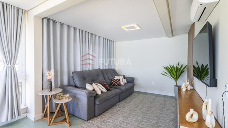 LC153F - Beachfront Triplex with 4 Suites, Zimboros Beach, Bombinhas