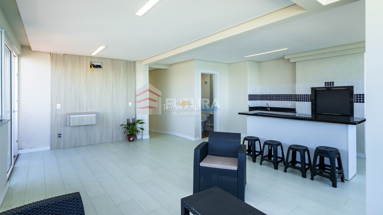 House for vacation rental in Bombinhas (Praia de Zimbros)