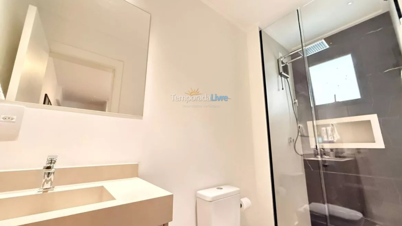 Apartamento para aluguel de temporada em Bombinhas (Canto Grande)