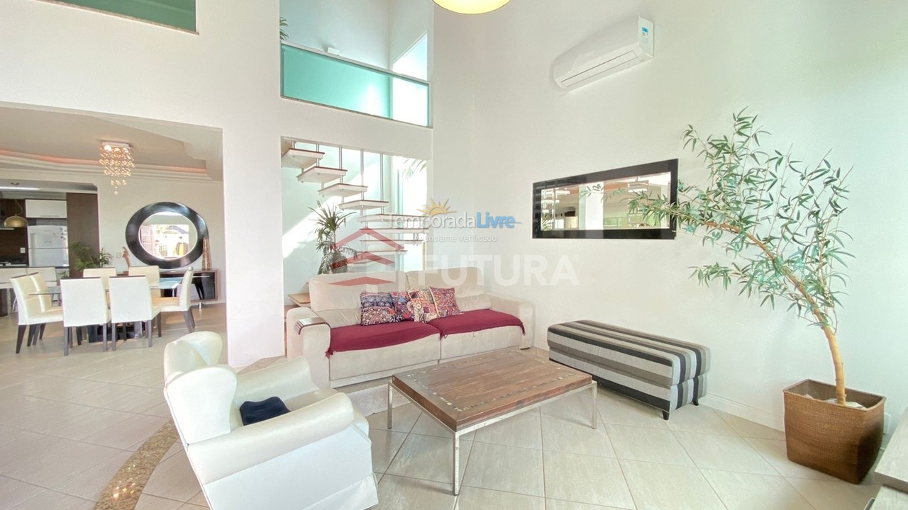 Casa para alquiler de vacaciones em Bombinhas (Mariscal)