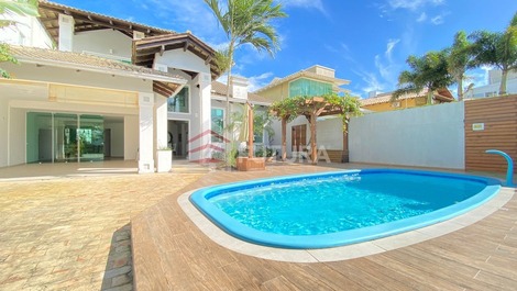 LC111F - CASA CON PISCINA PARA ALQUILER POR TEMPORADA - MARISCAL - BOMBINHAS