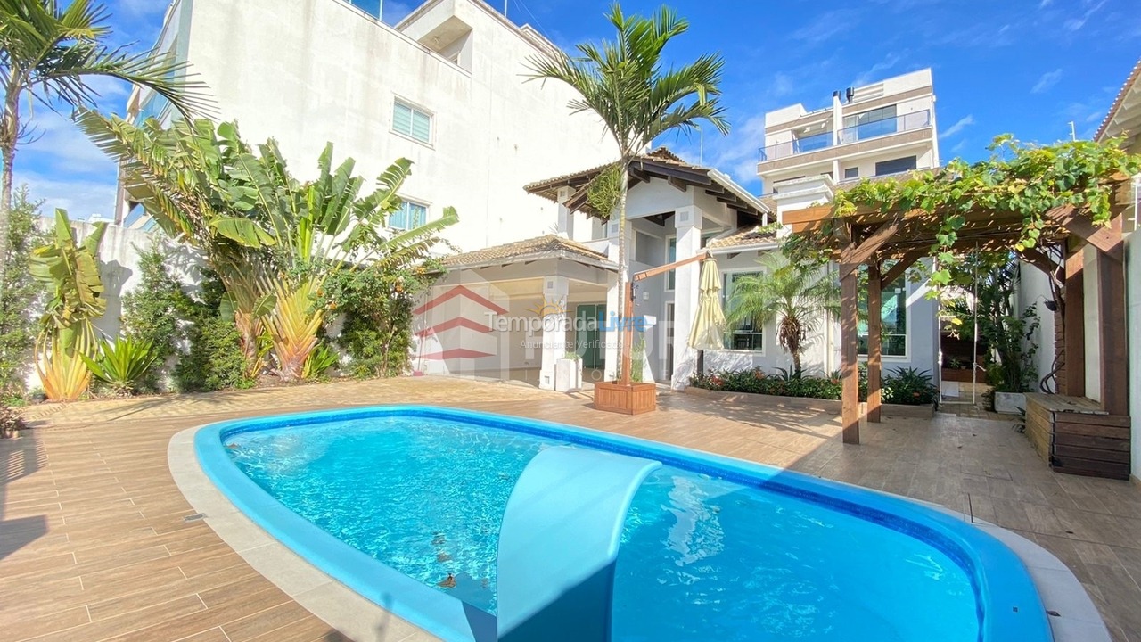 Casa para alquiler de vacaciones em Bombinhas (Mariscal)