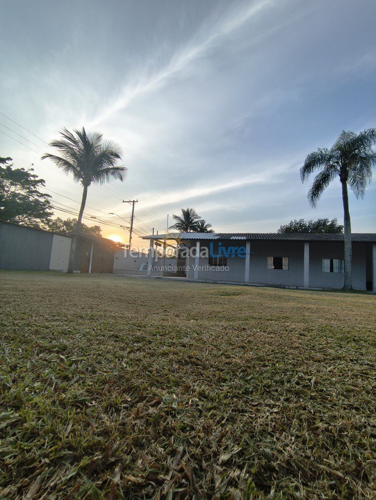Casa para alquiler de vacaciones em Bertioga (Praia do Indaiá)