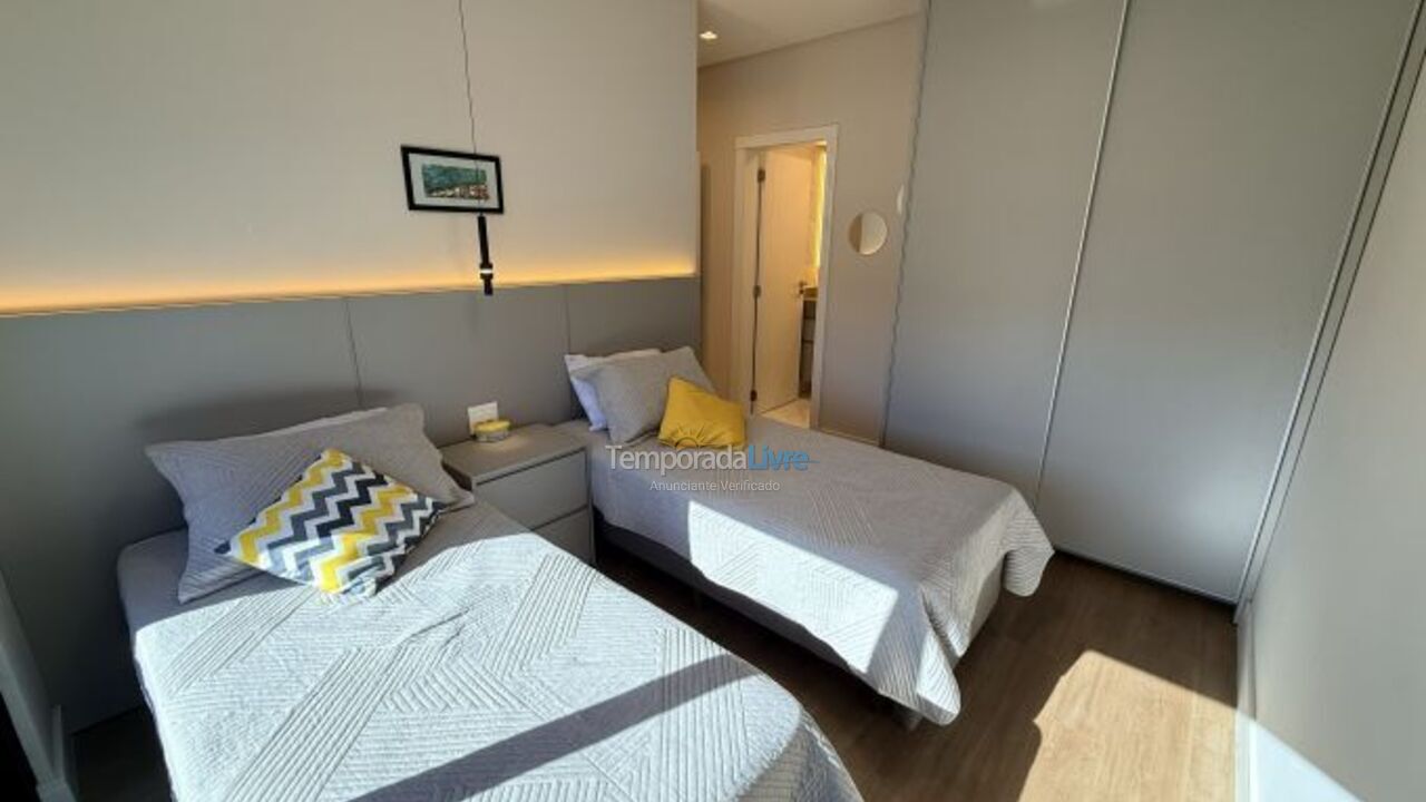 Casa para alquiler de vacaciones em Bombinhas (Praia de Bombas)