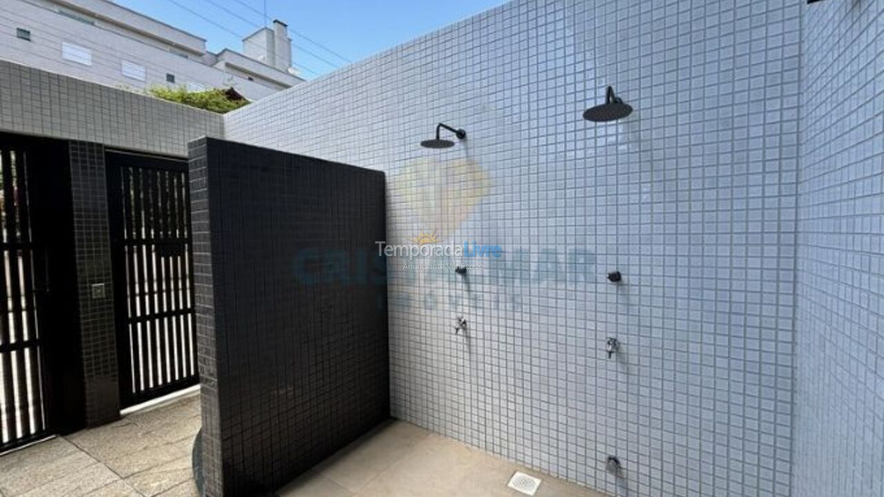 Casa para alquiler de vacaciones em Bombinhas (Praia de Bombas)