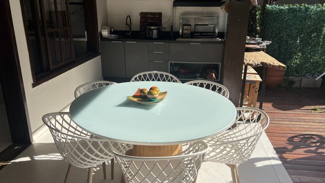 SUITES EN LA PLANTA BAJA EN BARRA BEACH