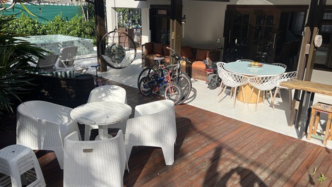 SUITES EN LA PLANTA BAJA EN BARRA BEACH