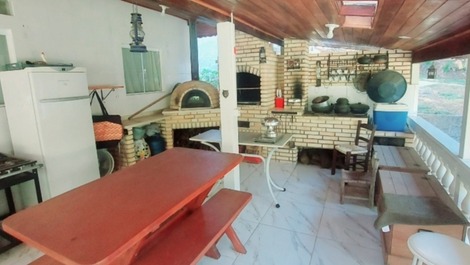 Ranch for rent in Itapeva - Pibhalzinho
