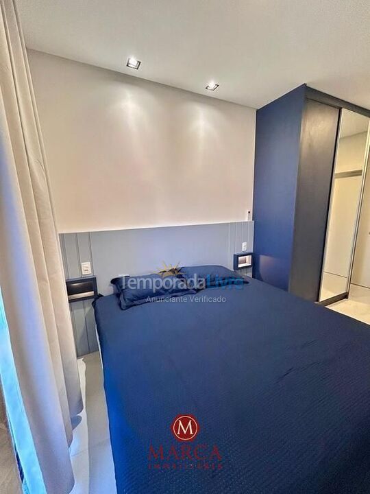Apartamento para aluguel de temporada em Bombinhas (Canto Grande)