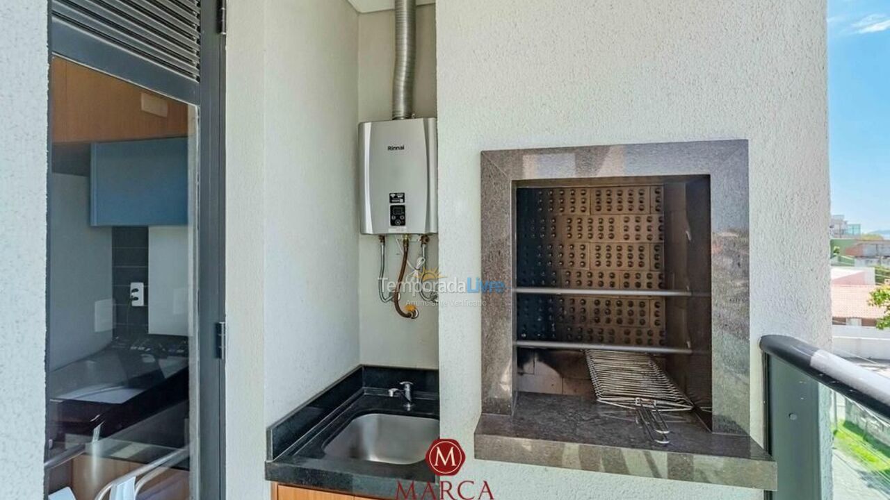 Apartamento para aluguel de temporada em Bombinhas (Canto Grande)