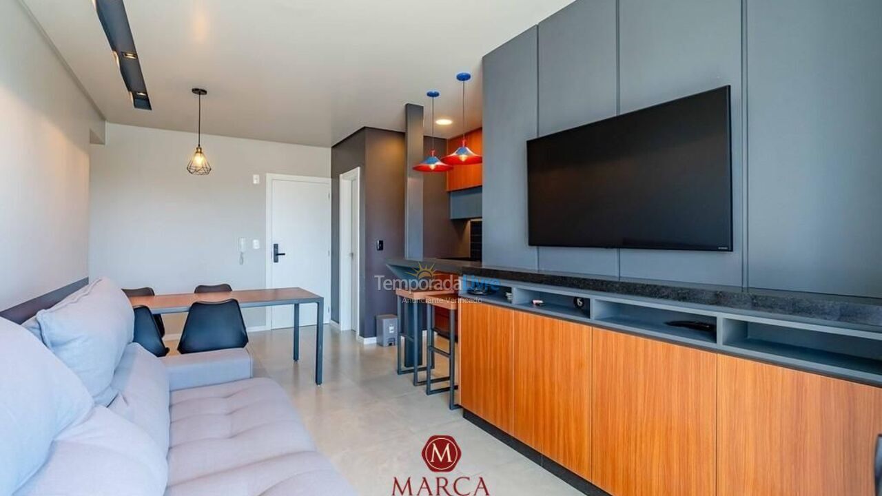 Apartamento para aluguel de temporada em Bombinhas (Canto Grande)