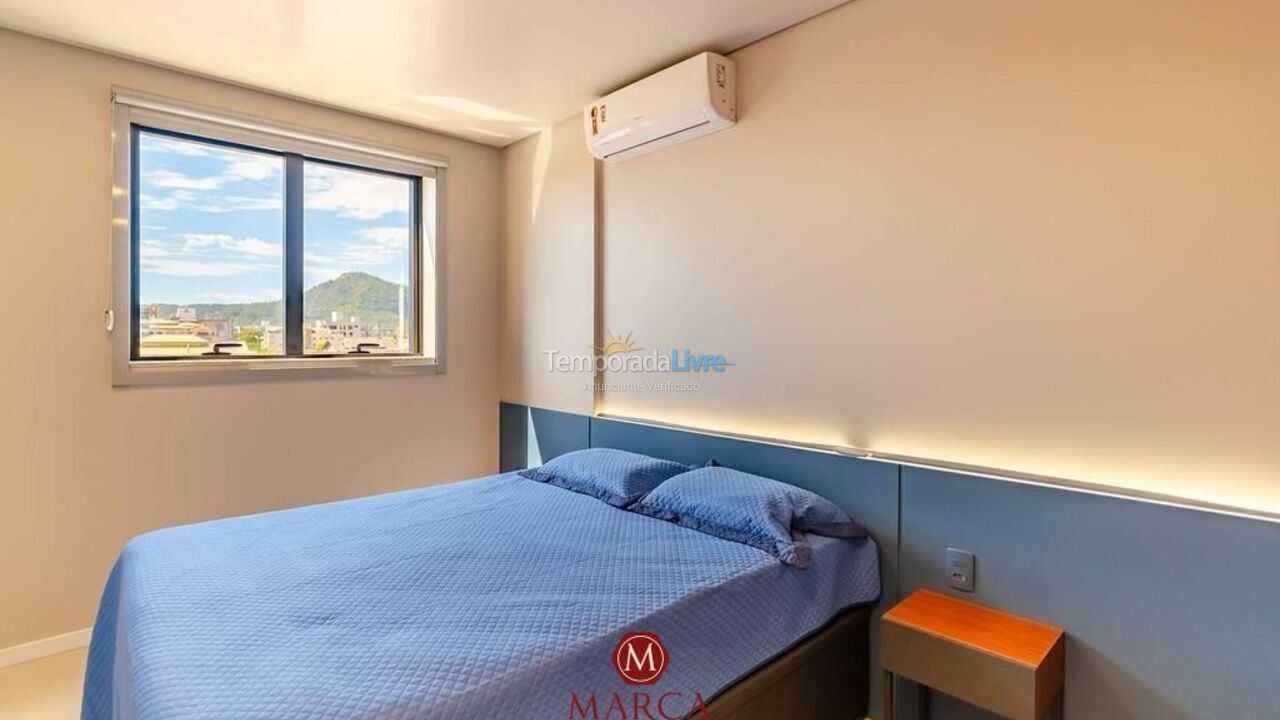 Apartamento para aluguel de temporada em Bombinhas (Canto Grande)