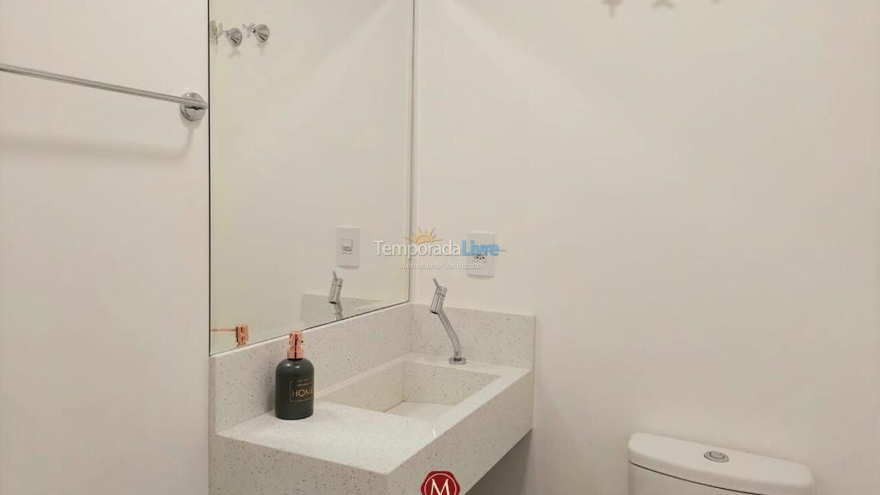 Apartment for vacation rental in Bombinhas (Canto Grande)