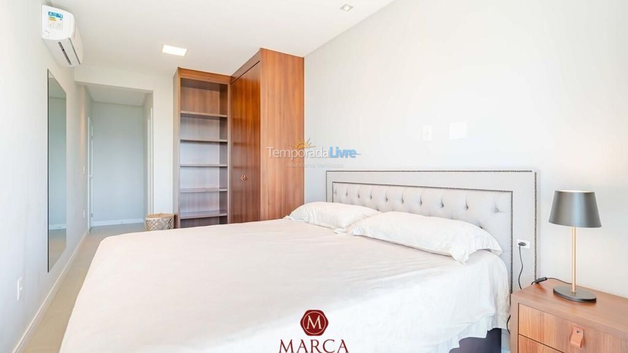 Apartment for vacation rental in Bombinhas (Canto Grande)