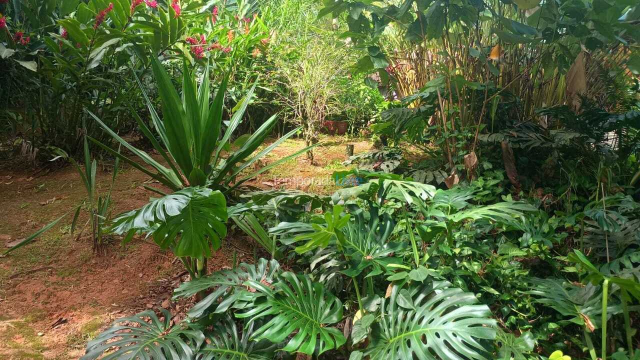 Casa para aluguel de temporada em Ubatuba (Praia da Almada)