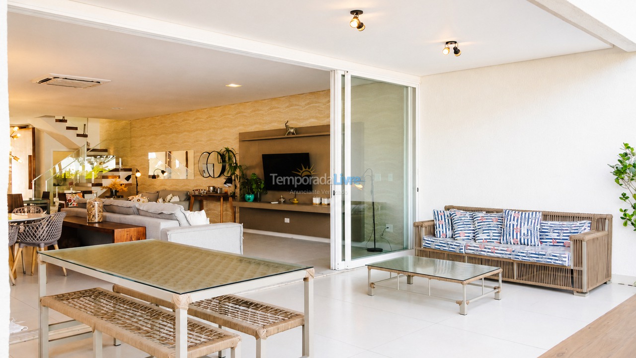 Casa para aluguel de temporada em São Sebastião (Maresias)