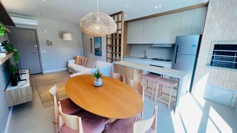 Apartamento con 3 suites en Mariscal, Código 087