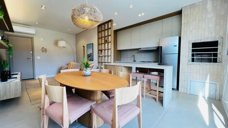 Apartamento con 3 suites en Mariscal, Código 087