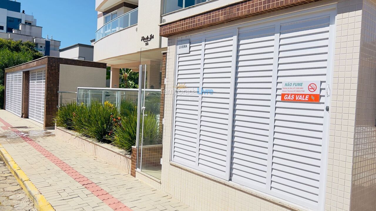 Apartment for vacation rental in Bombinhas (Canto Grande)