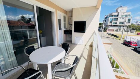 Spacious apartment with 2 suites on Mariscal Beach, code 044