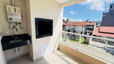 Spacious apartment with 2 suites on Mariscal Beach, code 044