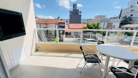 Spacious apartment with 2 suites on Mariscal Beach, code 044