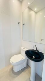 Spacious apartment with 2 suites on Mariscal Beach, code 044