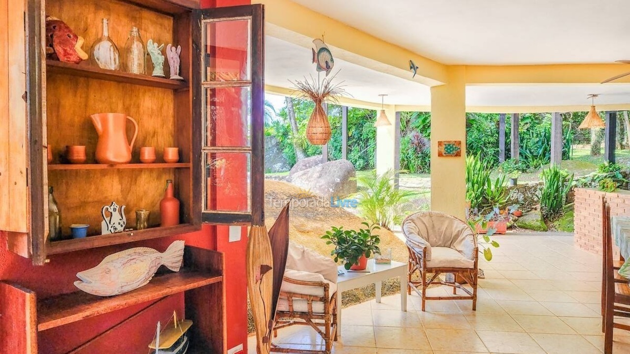Casa para aluguel de temporada em Ilhabela (Ponta da Sela)