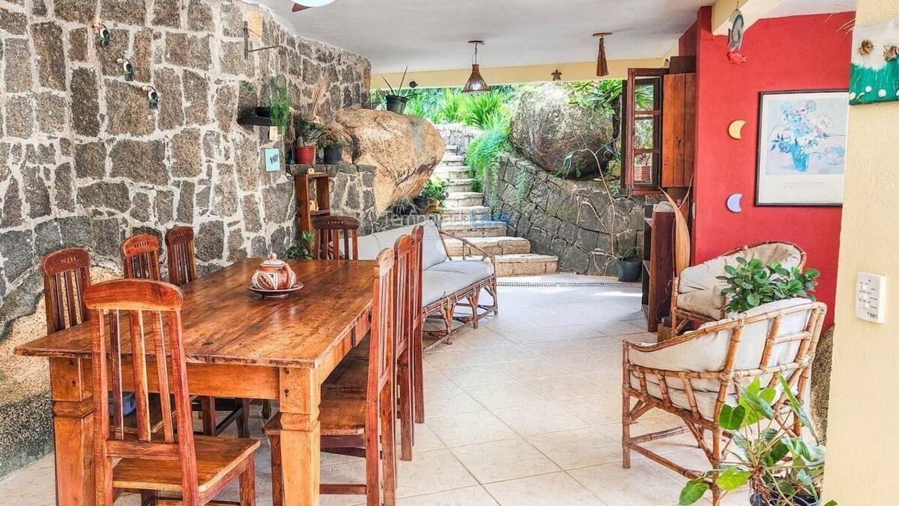 Casa para aluguel de temporada em Ilhabela (Ponta da Sela)