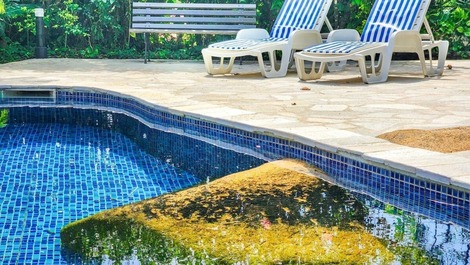 Belíssima casa no condomínio Ponta da Sela / Ilhabela