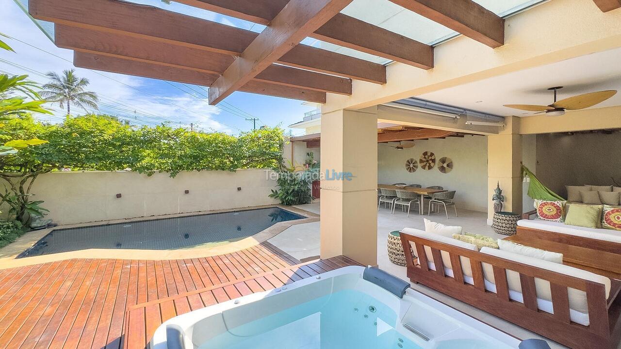 House for vacation rental in São Sebastião (Praia da Baleia)