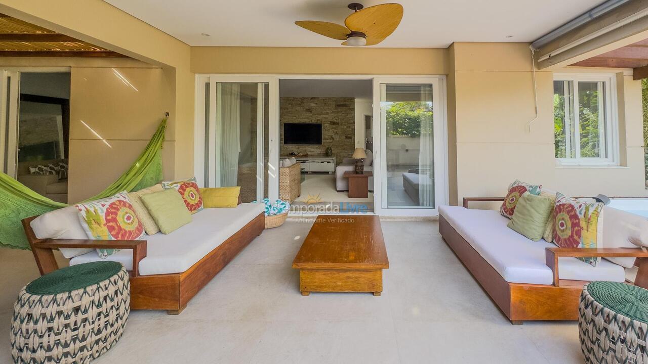 House for vacation rental in São Sebastião (Praia da Baleia)