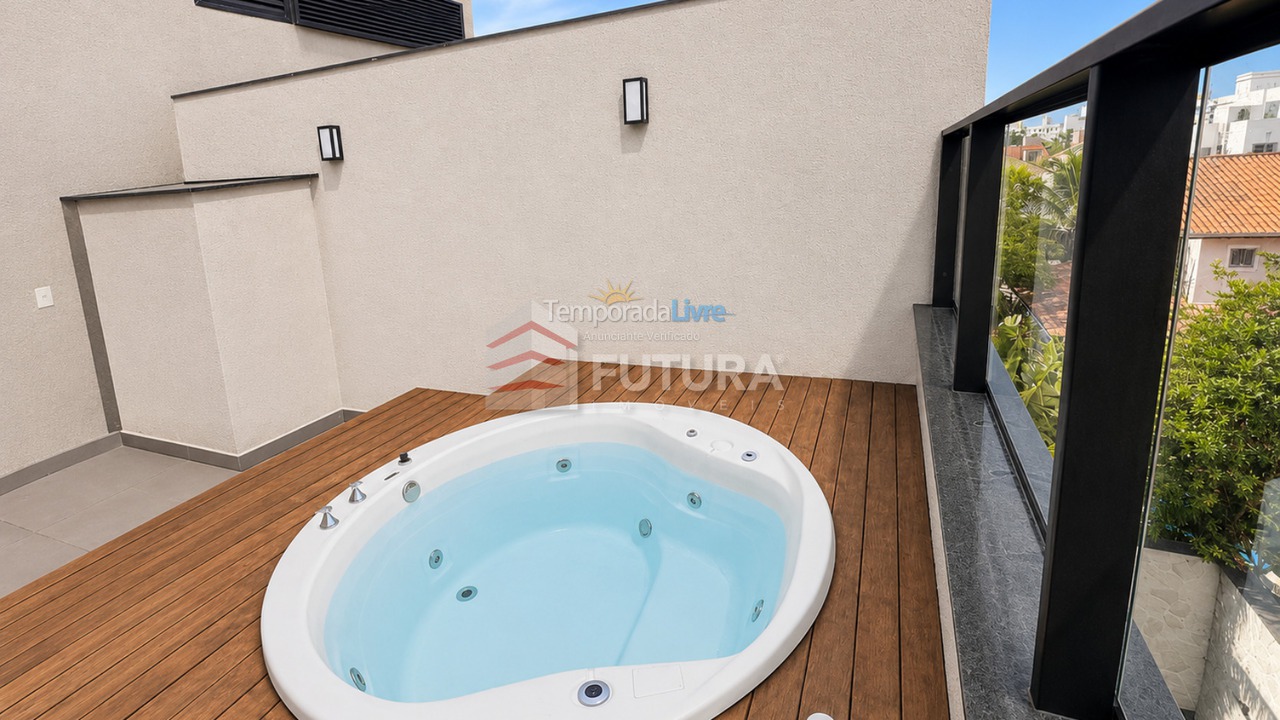 House for vacation rental in Bombinhas (Canto Grande)