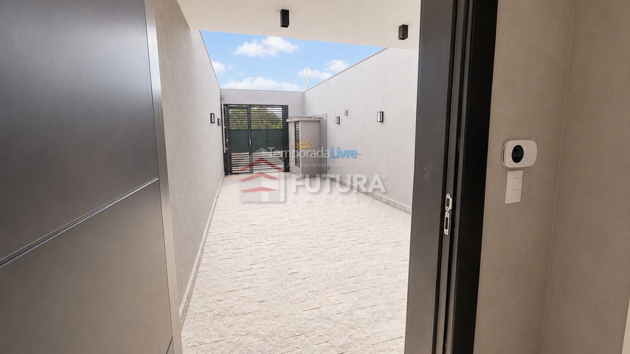House for vacation rental in Bombinhas (Canto Grande)