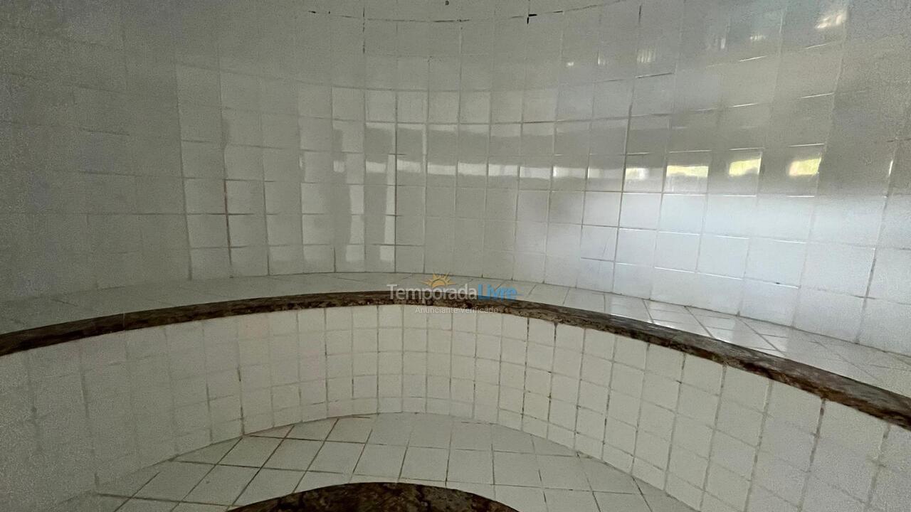 Apartamento para aluguel de temporada em Porto Seguro (Praia de Taperapuan)
