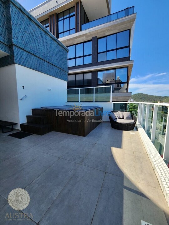 Apartment for vacation rental in Bombinhas (Mariscal)