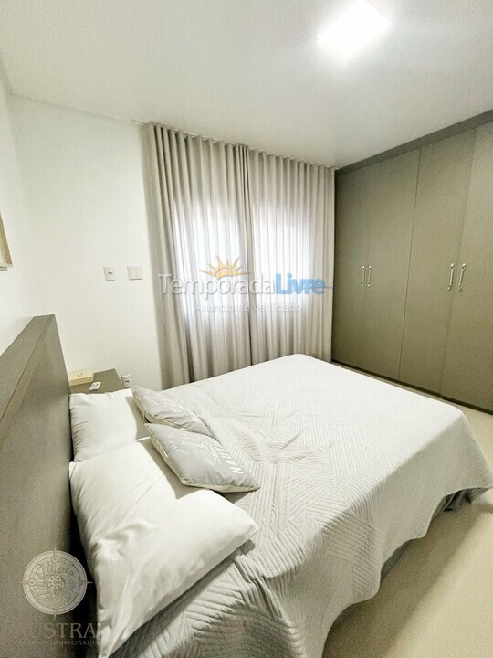 Apartment for vacation rental in Bombinhas (Mariscal)