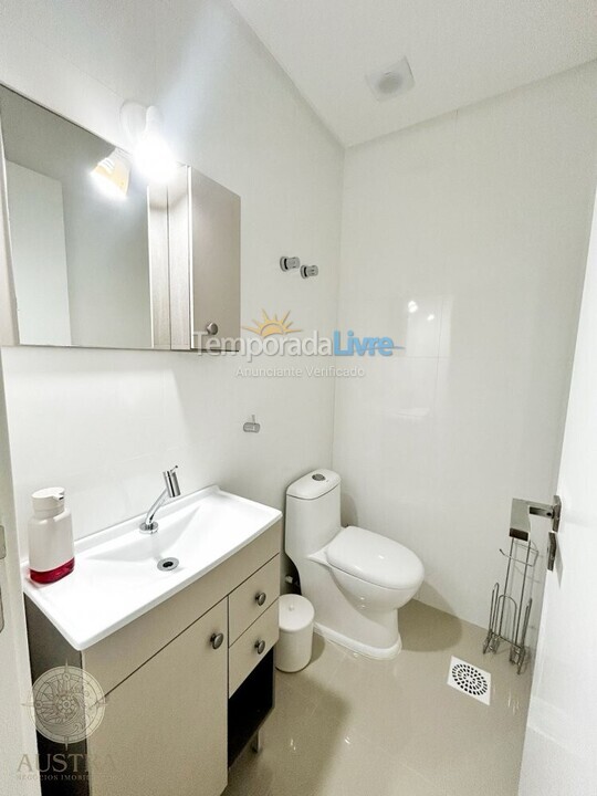 Apartment for vacation rental in Bombinhas (Mariscal)