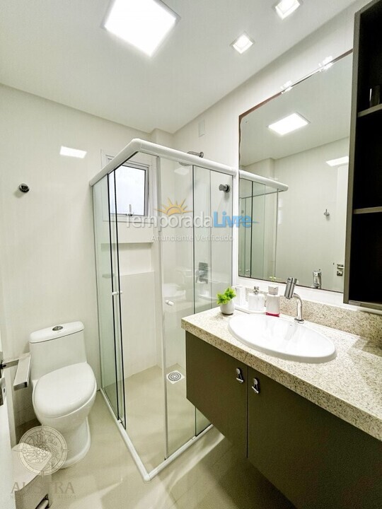Apartment for vacation rental in Bombinhas (Mariscal)
