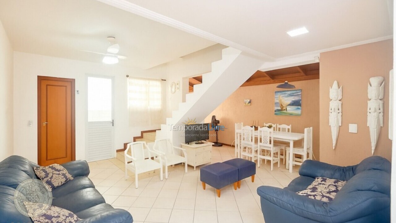 House for vacation rental in Bombinhas (Praia de Bombas)