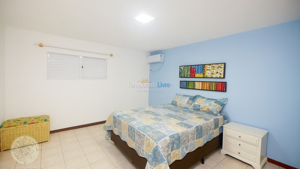 House for vacation rental in Bombinhas (Praia de Bombas)