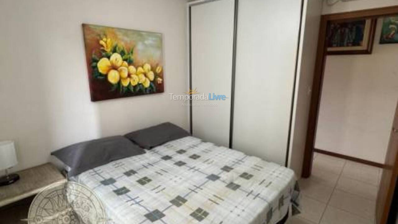 Apartamento para aluguel de temporada em Bombinhas (Praia de Bombas)