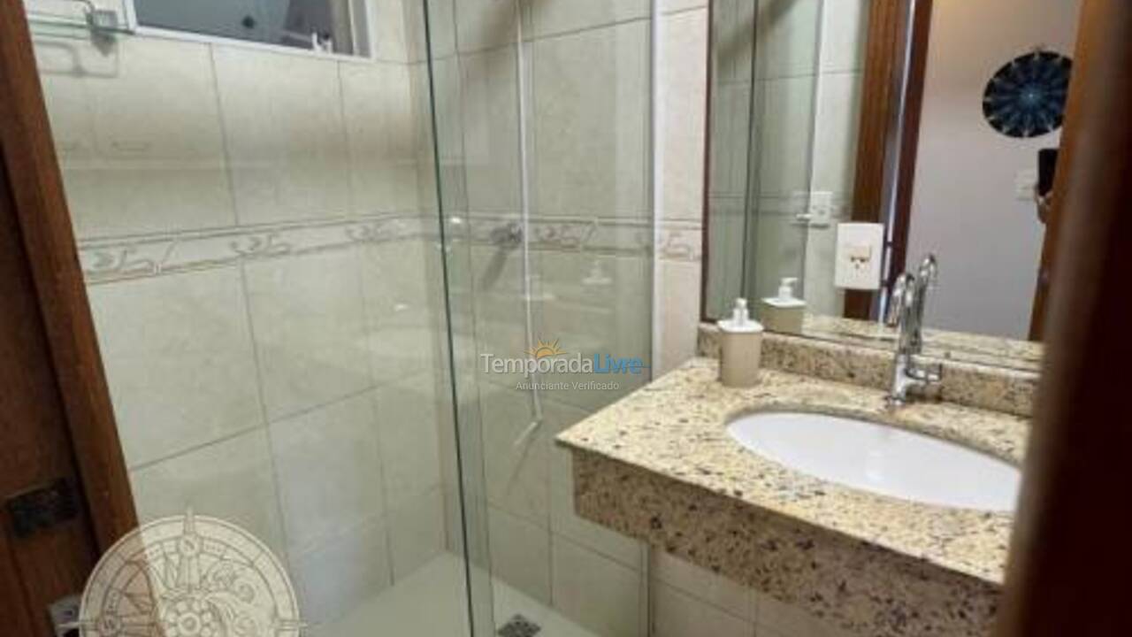 Apartamento para aluguel de temporada em Bombinhas (Praia de Bombas)