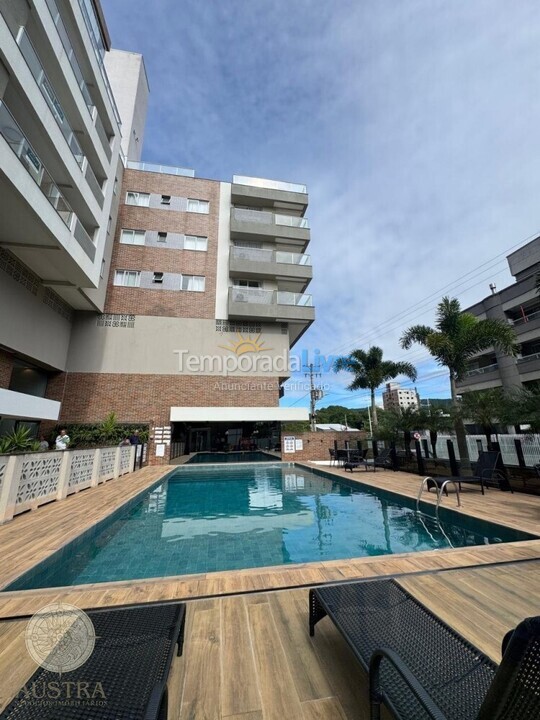 Apartamento para alquiler de vacaciones em Bombinhas (Praia de Bombas)