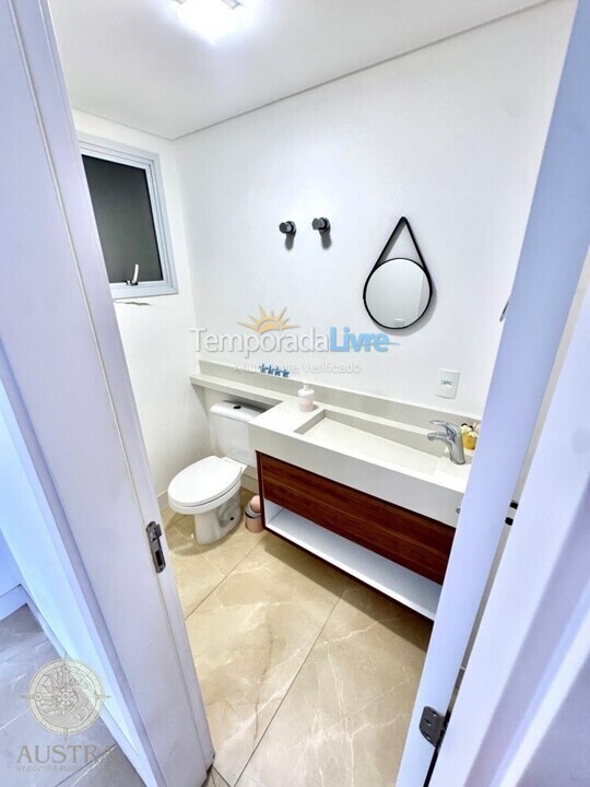 Apartamento para alquiler de vacaciones em Bombinhas (Praia de Bombas)
